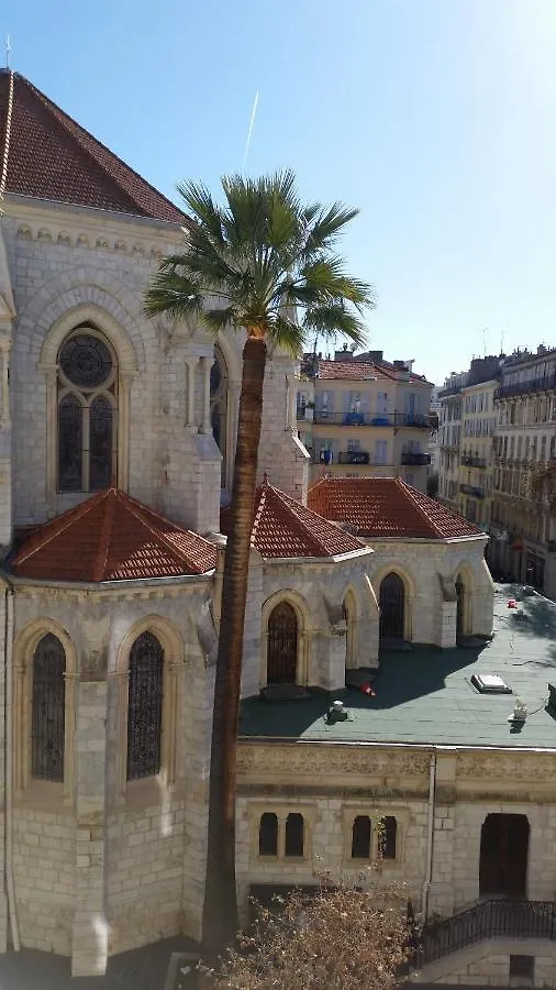 Chambres Supérieures privées, plein centre-ville de Nice - HUBERT Alloggio in famiglia