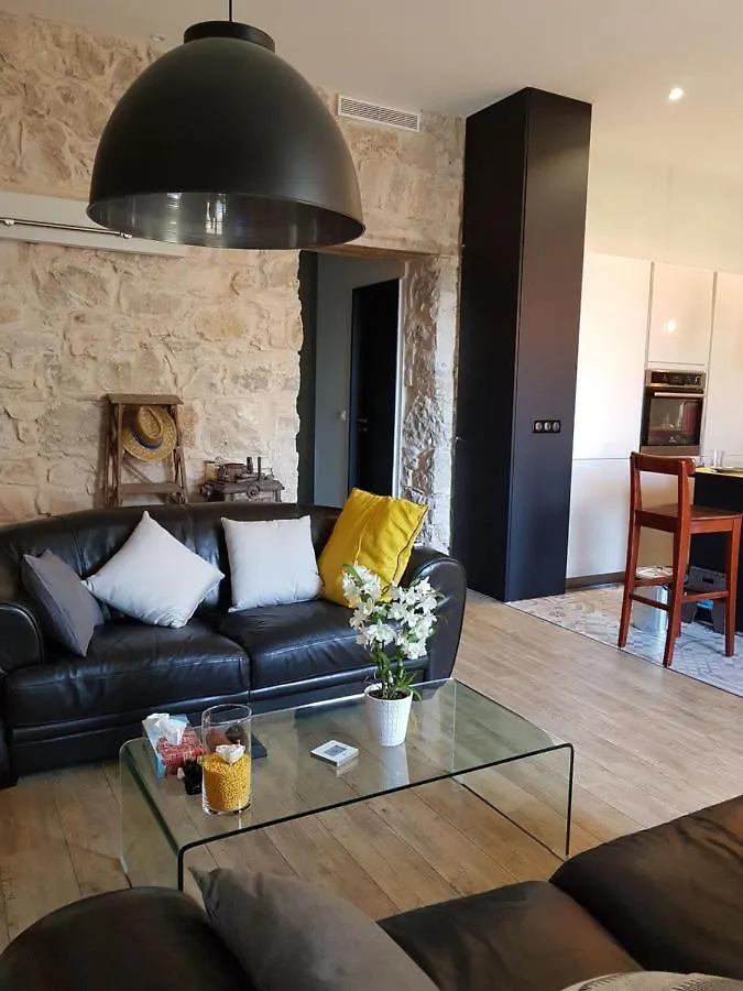 Chambres Superieures Privees, Plein Centre-Ville De Nice - Hubert
